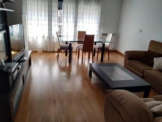 Appartement à Mestrets. Piso en venta
