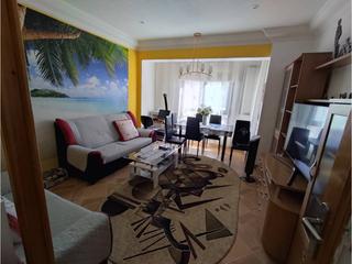 Appartamento in Plaza Illes Columbretes. Piso en venta en centro