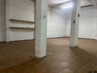 Local Comercial en Estación - Universidad