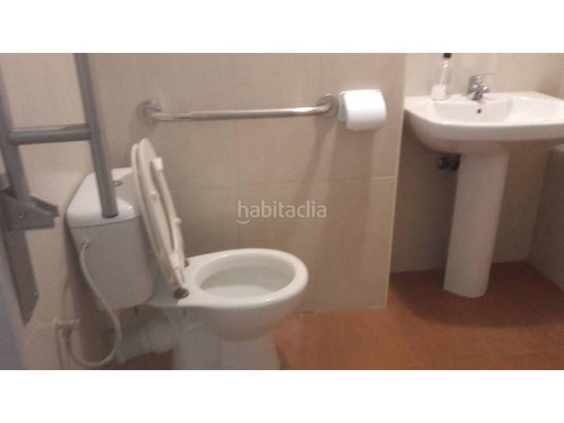 Foto c26e5c52-a023-4200-ba9c-171de1931360. Locale commerciale in Parque Geólogo José Royo Gómez Castellón de la Plana