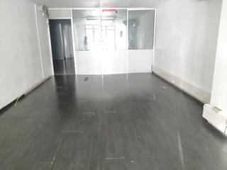 Local Comercial en Parque Geólogo José Royo Gómez