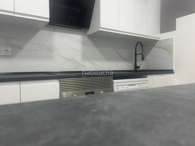 Foto b2d43623-3031-4fd1-8dd8-546878cfb996. Casa in Plaza Illes Columbretes Castellón de la Plana