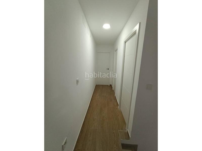 Foto c40a54f0-b5e8-4fe7-aa01-0e2b9f147d67. Casa in Plaza Illes Columbretes Castellón de la Plana