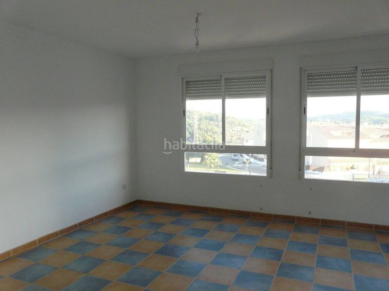 Foto b99b472c-f7dc-4f63-a429-9ae5489189c5. Casa amb aparcament a Borriol