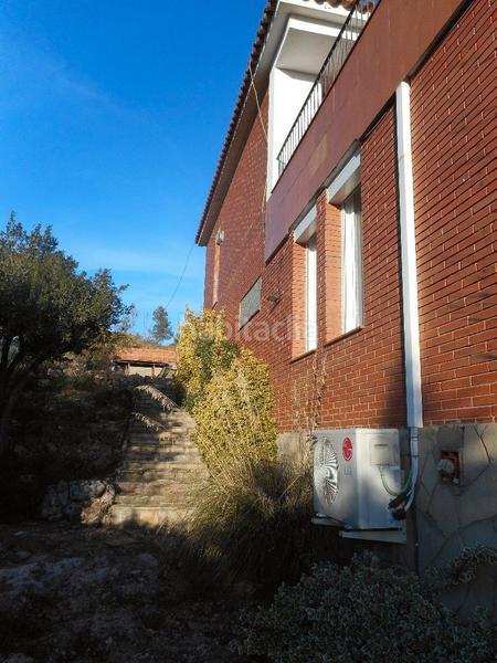 Foto 66ddf7fd-5115-47d8-bfd7-b9435d9085dd. Casa con camino riscaldamento parcheggio in Vallirana