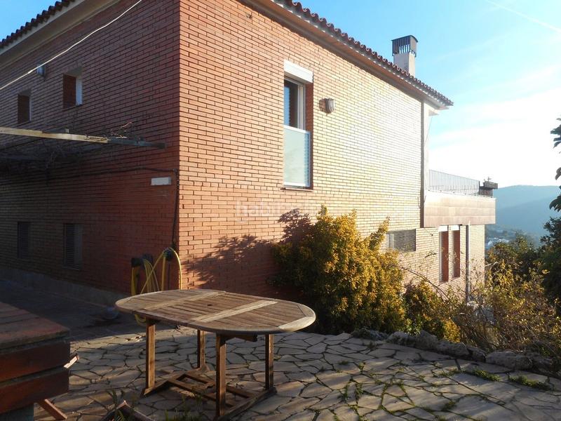 Foto 9a143140-eb2b-434e-ba76-aafb6fa24c22. Casa con camino riscaldamento parcheggio in Vallirana