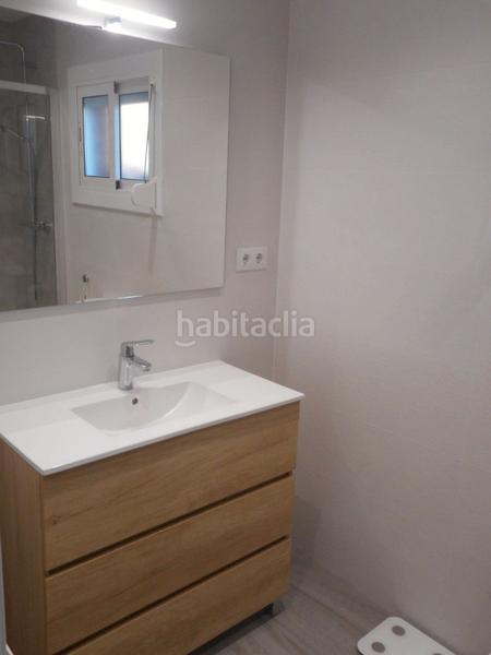 Foto db98d62c-9fb6-4b6d-b9c8-cf00719d4091. Casa con camino riscaldamento parcheggio in Vallirana