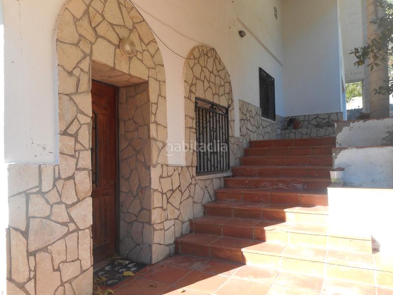 Foto 3b9ac122-d93a-4818-a204-480ef17cf997. Casa amb xemeneia aparcament a Vallirana