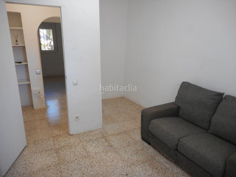 Foto 839a0452-5031-430b-a680-0ad6ae712fa7. Casa amb xemeneia aparcament a Vallirana