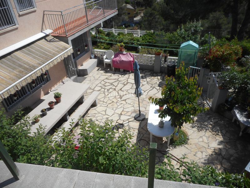 Foto 04bb0fd9-8956-4b66-b3e4-0cd0f7c4224b. Casa amb xemeneia calefacció piscina a Olesa de Bonesvalls