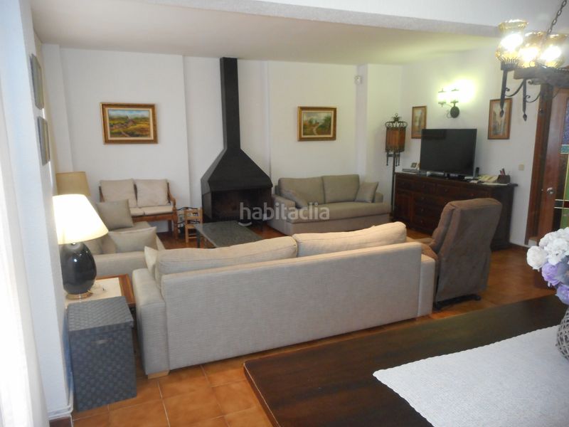 Foto 436969a5-fb59-4d2c-80aa-fae84724364b. Casa amb xemeneia calefacció piscina a Olesa de Bonesvalls