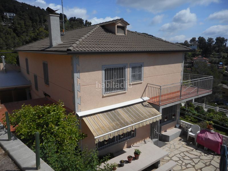 Foto 65b89099-f1ea-49ba-a6df-74414180a08e. Casa amb xemeneia calefacció piscina a Olesa de Bonesvalls
