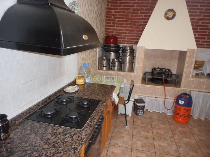 Foto 805f1cac-ada8-41b4-8462-53ba28725817. Casa amb xemeneia calefacció piscina a Olesa de Bonesvalls