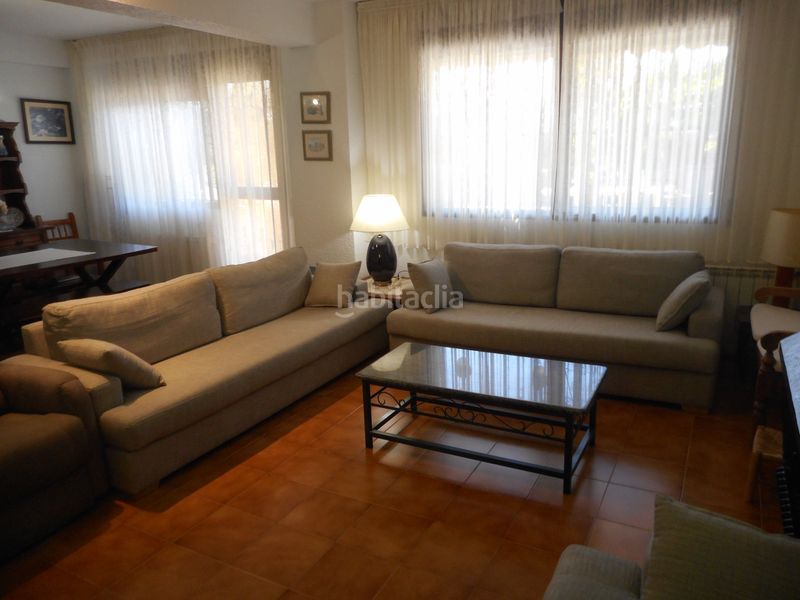Foto b7c08db9-c465-4284-9a36-276c8d64c889. Casa amb xemeneia calefacció piscina a Olesa de Bonesvalls