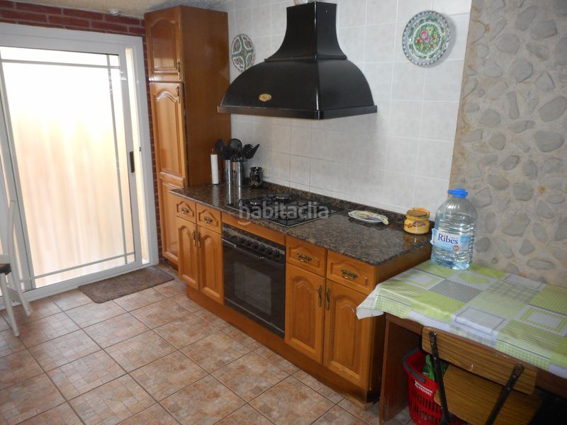 Foto ca1cd9ba-3dd7-4d60-9717-8f5d8bfea038. Casa amb xemeneia calefacció piscina a Olesa de Bonesvalls