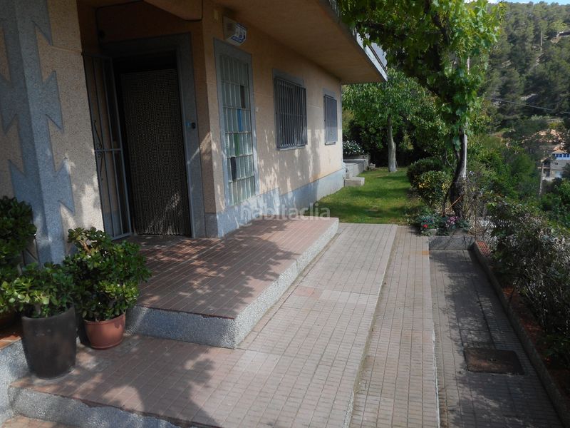 Foto f570dcb3-a955-4da1-8e59-7157a11740b3. Casa amb xemeneia calefacció piscina a Olesa de Bonesvalls