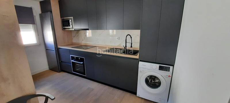 Foto 40524df6-24b4-4571-90d2-617fd618daad. Alquiler apartamento en calle antón de cuéllar 2 en Jaén