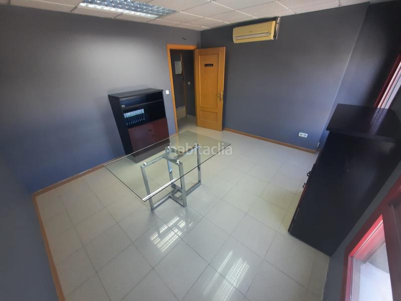 Foto 94f20a2e-b2fa-4370-9cfa-83cc70bfa5ee. Rent office space with heating in Renfe - Bulevar 1ª y 2ª Fase Jaén