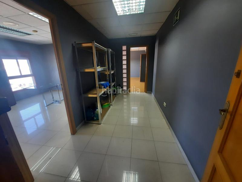 Foto bfdc133e-1e5a-4588-be9b-60d4f62e3cf3. Alquiler oficina en Renfe - Bulevar 1ª y 2ª Fase Jaén