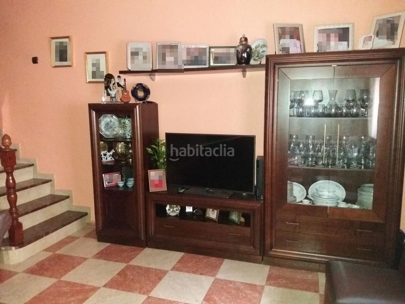 Foto dbd307d0-a9f6-4204-a421-1dd3fc0cb392. Casa a schiera con riscaldamento in San Felipe - El Almendral - La Merced Jaén
