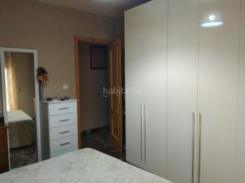 Foto 081cbae4-6787-4e40-a780-a62182ad3d46. Piso en Ctra. Circunvalación - La Magdalena Jaén