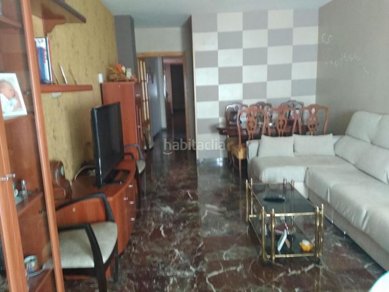 Foto f4c933d2-4296-46ba-aead-1f2e48c42e72. Piso en Ctra. Circunvalación - La Magdalena Jaén