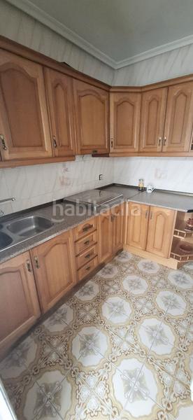 Foto 04a3fd80-afde-4568-a5cf-e54a441ae95f. Piso magnífico piso en peñamecit junto mercado abastos!!!! en Jaén