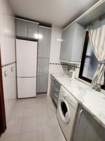 Foto 3c18d5ef-2b68-47c8-9840-6cbd997b8493. Etagenwohnung mit heizung in Ctra. Circunvalación - La Magdalena Jaén