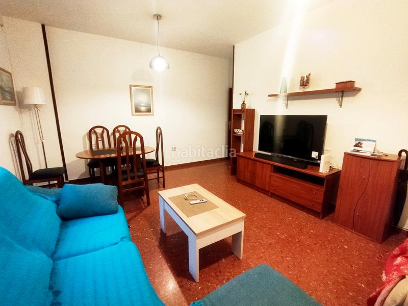 Foto d7e536a9-c266-42cd-8b52-4c5feeb9e4c5. Piso en Ctra. Circunvalación - La Magdalena Jaén