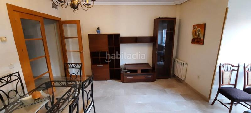 Foto 4b77a663-b2bb-40bd-a32e-f63692b0e56c. Flat with heating parking in Belén - San Roque Jaén