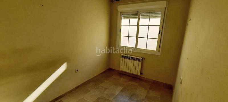 Foto 4cbebfe9-2930-4d6c-89d0-6c75d8eabdc9. Flat with heating parking in Belén - San Roque Jaén