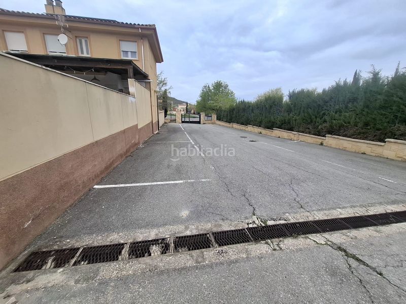 Foto d0134e4e-c528-437f-9e64-80bc287da332. Casa adossada amb calefacció aparcament piscina a Guardia de Jaén (La)