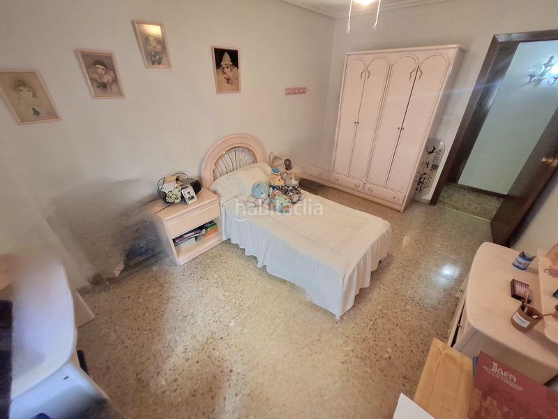Foto b4d6f568-7c13-49fc-8d91-7aa65e7d6f66. Pis amb calefacció a Belén - San Roque Jaén