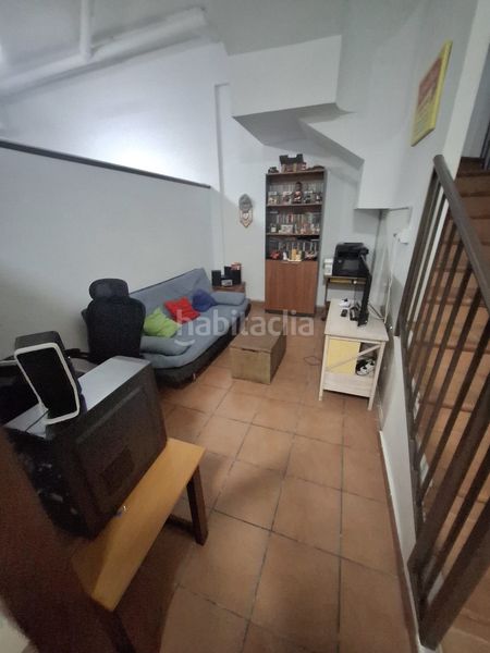 Foto a638e88c-22b6-493f-9be7-8b8a93a88141. Maison jumelée avec cheminée chauffage parking dans Jaén