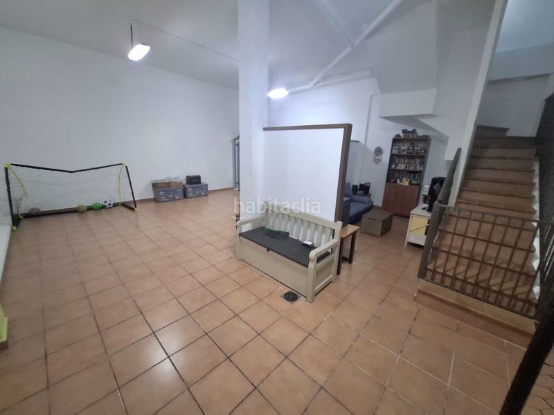 Foto b0069a41-2465-4e51-9379-8367bee3a6be. Maison jumelée avec cheminée chauffage parking dans Jaén