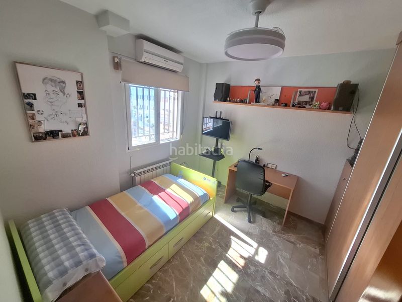 Foto b759f2d0-897b-459e-8c39-500e19f5b4cb. Maison jumelée avec cheminée chauffage parking dans Jaén
