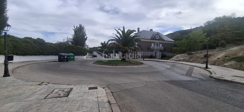 Foto e109d2de-31d6-43e9-835d-1c19c22458cf. Casa adossada amb xemeneia calefacció aparcament piscina a Jaén