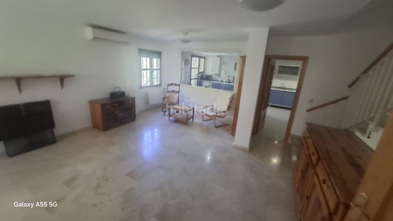 Foto f557ad0d-776d-4e24-9622-c03fbac52baa. Maison jumelée dans zona jerez 35 dans Jabalcuz Jaén