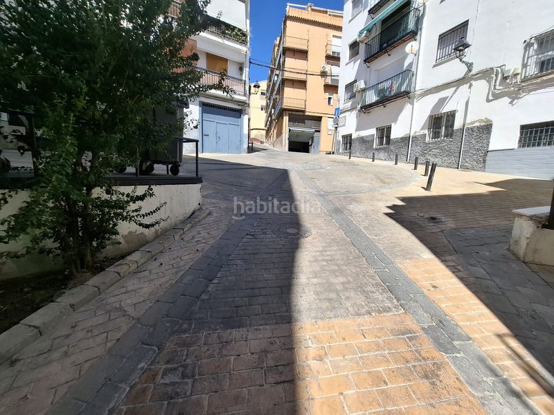 Foto 7ebc80c6-f386-40c3-9340-43ab0f637d42. Aparcament cotxe a calle arroyo de san pedro 7 a Jaén