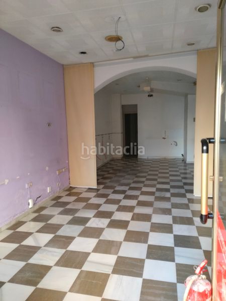 Foto c46e943a-93b8-4aa7-8301-66ac6b905dc1. Affitto locale commerciale in Barrio de Zaidín Granada