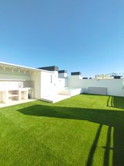 Lloguer Àtic  Avenida de pampaneira. Ático duplex sin muebles en la rosaleda