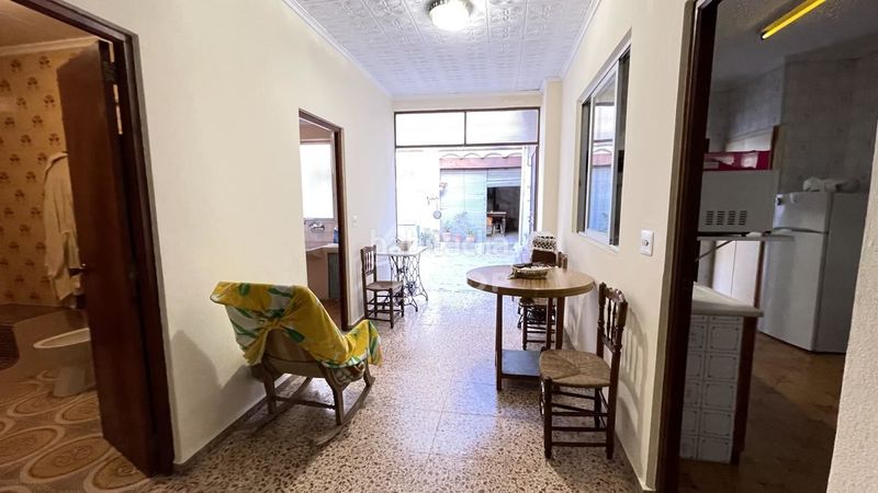 Foto eb44d79b-3240-4574-b895-227ee0ebbaee. Casa a Carcaixent