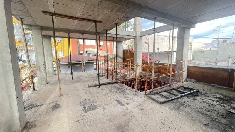 Foto cf473b31-3ae5-4284-bbe3-4b7422f70738. Edificio in Carcaixent