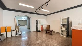 Casa a Pobla Llarga (la). Esta casa se encuentra en la pobla llarga, valencia. 

es una