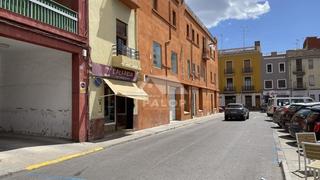 Local Comercial a Carcaixent. Este garaje se encuentra en carcaixent, valencia, en la zona del