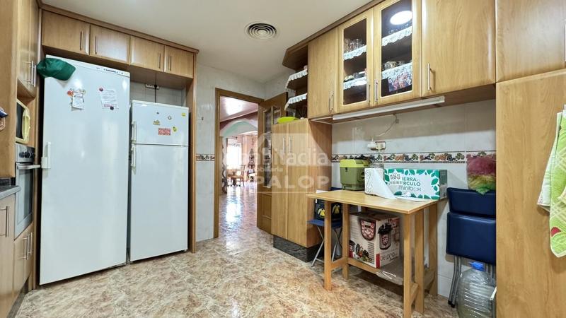 Foto 2b762a38-2168-44e3-83a8-a04065b8b046. Casa in Urbanitzacions i Pedanies Sud Alzira