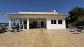 Casa a Alberic. Chalet en venta en urbanización san cristóbal