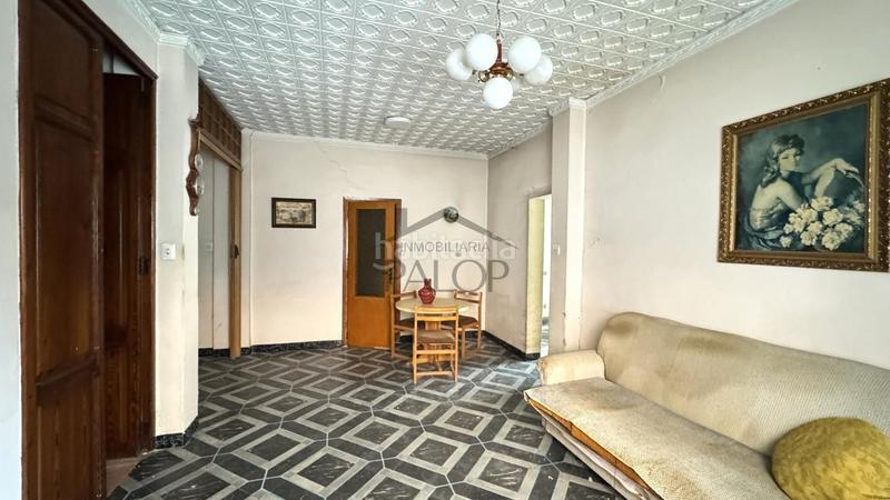 Foto 05a69883-b9fb-4dc8-9e40-def6a66c9ec5. Maison dans Alberic