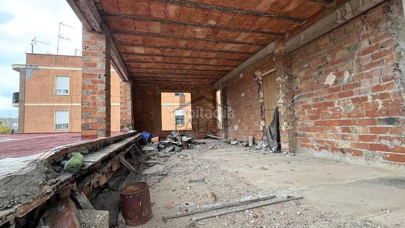 Foto 78ccf4b5-2359-4f59-bd4e-6c5df41aaac8. Maison dans Alberic