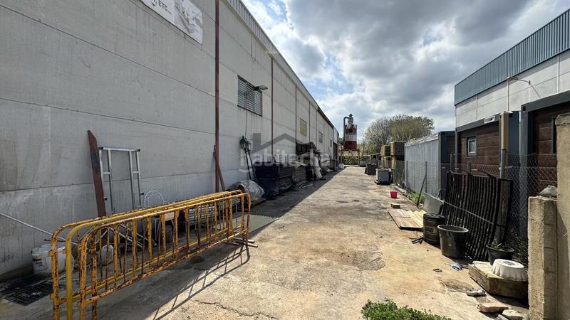 Foto c28496d5-5cd6-4b4a-969f-44954d010760. Location bâtiment à usage industriel dans Carcaixent